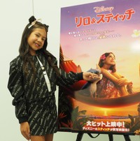映画「リロ＆スティッチ」で主人公のリロを演じたマイア・ケアロハ