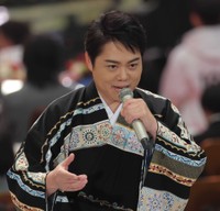 　三山ひろし＝24年12月31日、紅白歌合戦