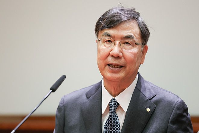 Nobel laureate donates science manga ahead of award ceremony