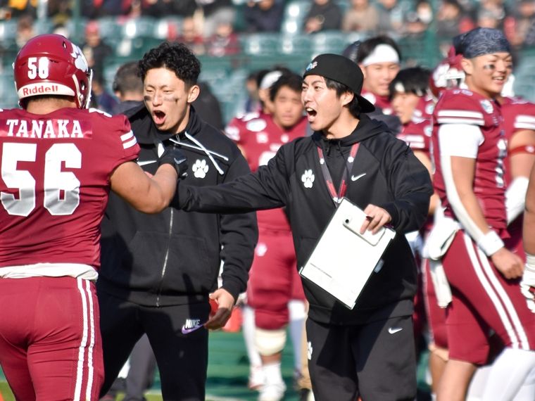 アメフト - 立命館大主務・三嶋大翔 甲子園ボウルを連覇し見上げた