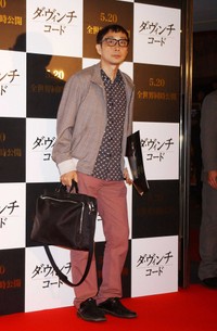 パール兄弟の「長男」サエキけんぞう