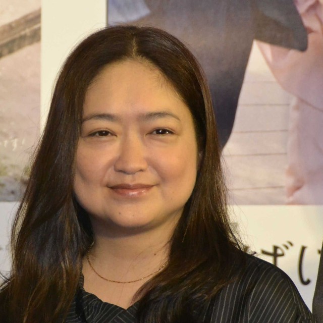 「ばけばけ」試写会に登場した池脇千鶴＝2025年9月