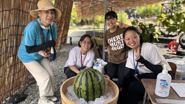 ８月11日　豊島で「島のお誕生会」開催　スイカ大会で8月生まれをお祝い　香川