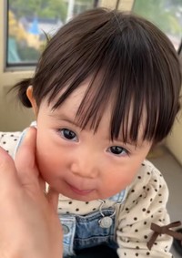 上目遣いが可愛すぎる！（提供：＠ekuchan12さん）