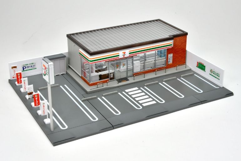 再現度がすごい！ 【トミカラマ ヴィンテージ】セブン-イレブン店舗が
