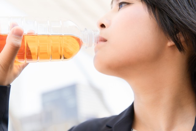 ノンカフェインのお茶も増えている　※画像はイメージです（TAGSTOCK2/stock.adobe.com）