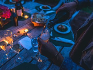 「○○ちゃんのおしっこ入れてくれればいいよ！」と飲み会で言われた私は笑うべき？