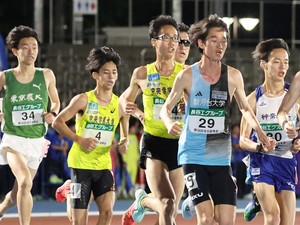 陸上・駅伝 - 国際武道大に進み、“出稽古”で為末大と走った 秋本真吾