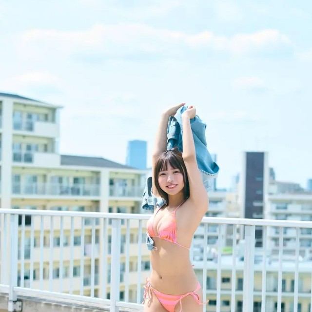 琴雛ひなデジタル限定写真集「おー、れー、の、こ・ひ・な!!」（ワニブックス）より＝撮影：田中 瞳
