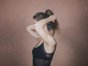 「もう毛を剃らないでほしい」と言われ、剃刀を捨てた。彼はとても嬉しそうだった