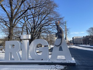 激変したラトビア国民の意識、18年ぶりに徴兵制再開　ウクライナは「他人事じゃない」