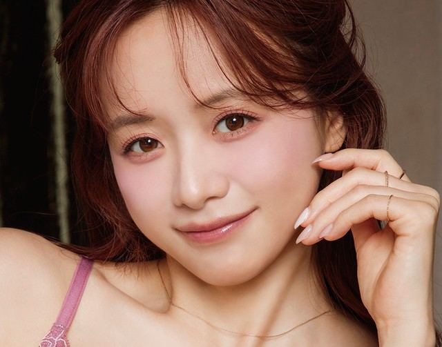 森香澄さんが登場した「PEACH JOHN」のビジュアル
