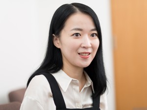 韓国出身の歌人カン・ハンナさん　「一人の女性として詠む短歌、小さな光になれば」