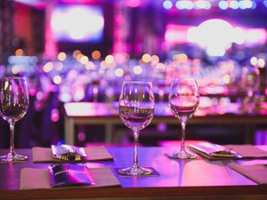 バーで出会った彼は私の心も体も奪った。まさか、既婚者だなんて