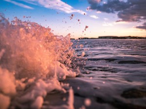 こころの旅、自由の海。遠くから見てる記憶たち