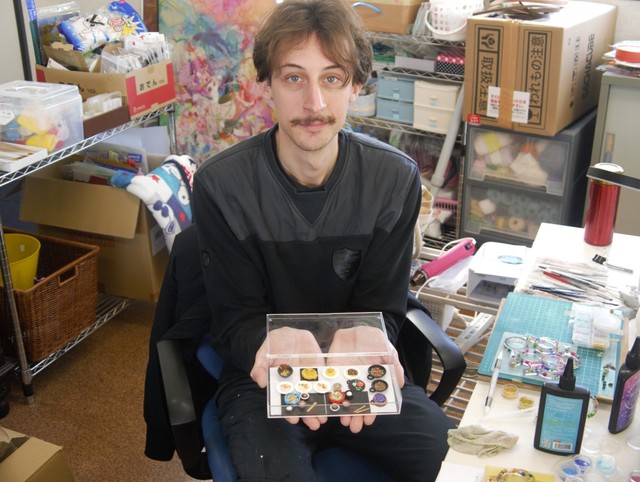 コンタンさんと彼が制作したミニチュア（著者撮影）