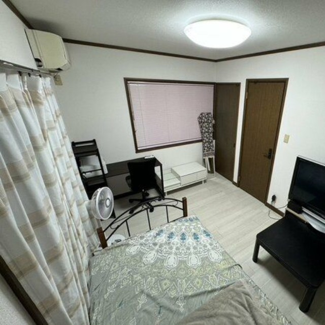 ＮＰＯ法人「寺子屋共育轍」が一軒家を借りて運営する「コドモアトリエ」。子どもらのケアや保護に使う