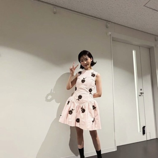 趣里インスタグラム＠shuri.and.mg.officialより