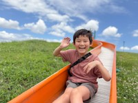 お絵描きが大好きな長男くん8歳（提供：YOUさん）