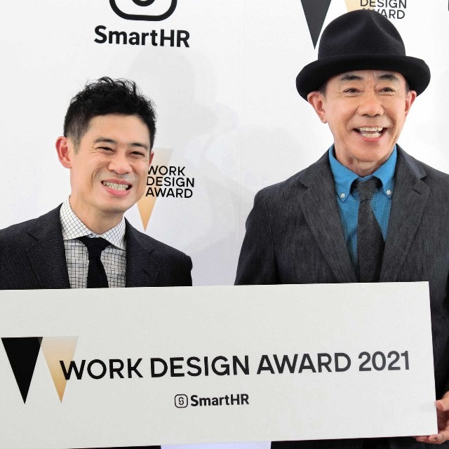 木梨憲武（右）と伊藤淳史=2021年