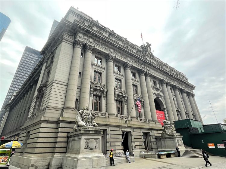 アレクサンダー・ハミルトン合衆国税関の外観=2025年9月24日、ニューヨーク、榊原謙撮影