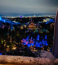 雪の中のアレンデール城