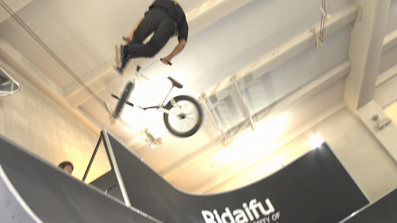全国初「アーバンスポーツ部」が岡山の高校に BMXやスケートボードなど