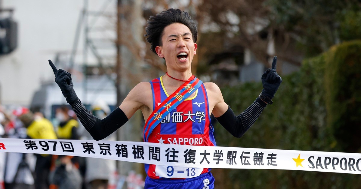 陸上・駅伝 - 箱根駅伝準優勝の創価大学・榎木和貴監督に聞いた「100