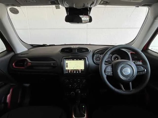 ジープ「レネゲード」（提供：norico by ガリバー）