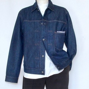 ユニクロの春夏新作のなかから使える神アウターを厳選。そこに隠された世界的なトレンドとは!?ファッショントレンドスナップVol.218