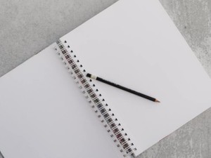 書くことは自由。だから私は「本当の私」で綴れる自分ノートを作った