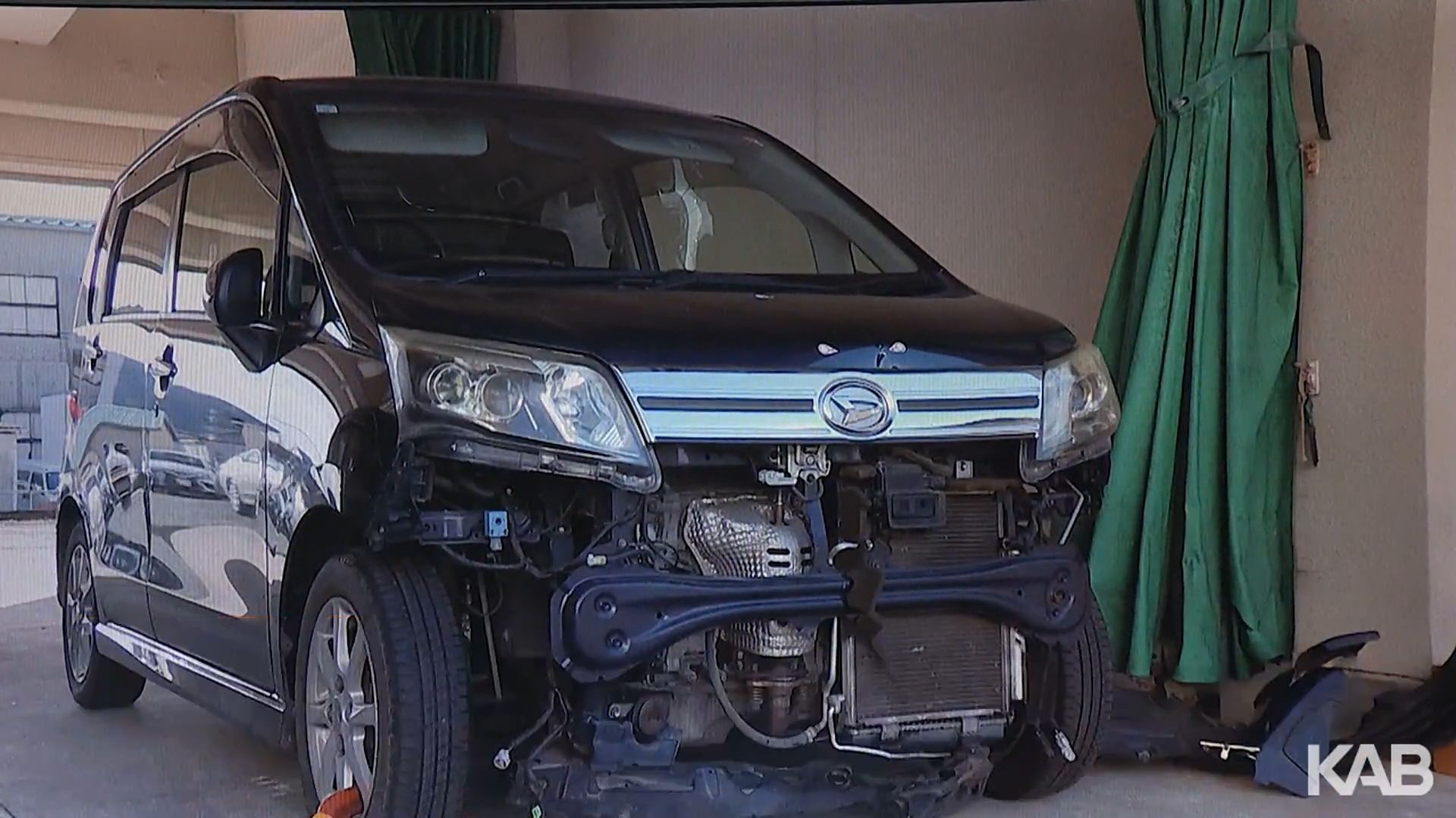 道の駅の駐車場ではねられ男性死亡　74歳運転手を逮捕「詳細は覚えていない」