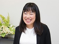 和賀 弘恵