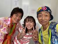 速水けんたろうさん（左）が公開した、関沢圭司さんとの思い出の写真（速水けんたろうさん公式Xの投稿から）