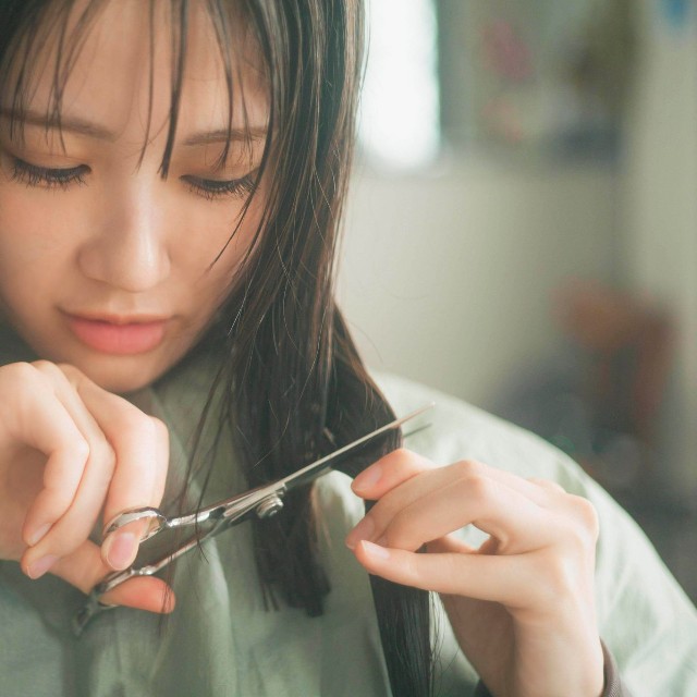 STU48中村舞2nd写真集より（撮影／細居幸次郎）