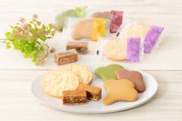 鎌倉紅谷の人気菓子「クルミッ子」「あじさい」「鎌倉だより」（提供）