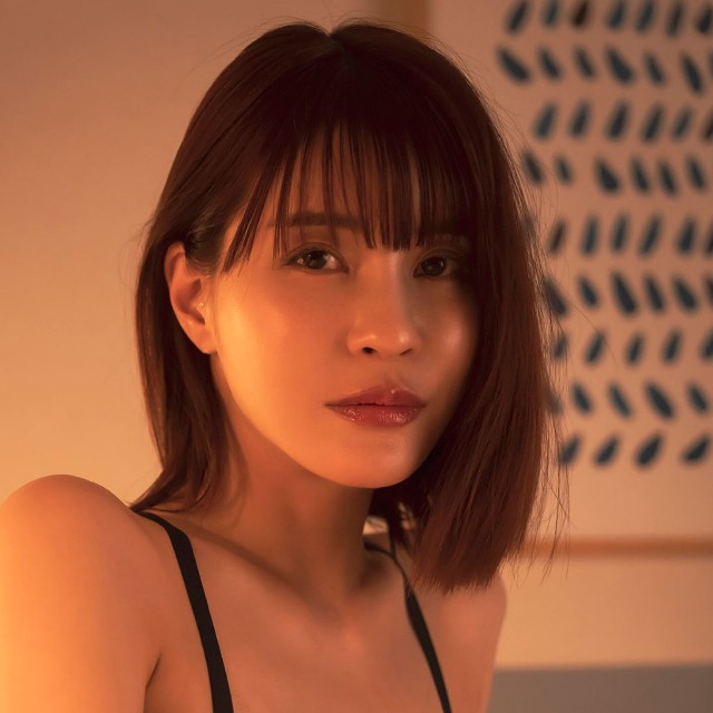岸明日香 SPA!デジタル写真集「昔と変わらない彼女との一夜」（扶桑社）より＝提供／週刊SPA!編集部 撮影／唐木貴央 ヘアメイク／徳永舞 スタイリング／菊地文子