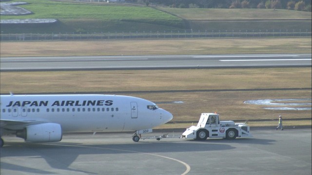 JAL高松発羽田便が機体トラブルで約2時間40分の遅れ　香川