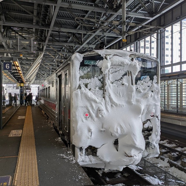 冬の宗谷本線の厳しさがよくわかる光景（鉄道旅行備忘録さん提供）