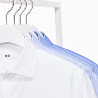 洗濯をしてもシワになりにくい特殊な技術と仕様で仕上げた、アイロンいらずのビジネスシャツ。※洗濯条件によっては軽いアイロンがけが必要な場合もあります。（提供写真）