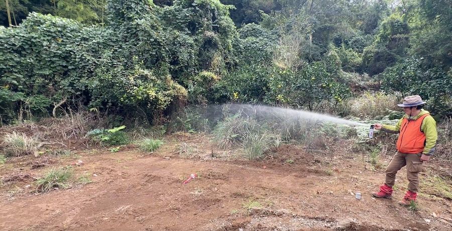 熊スプレー」ニセモノだったら命取り…正規品との噴射差の動画に愕然