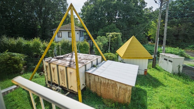 目を惹く随所に散りばめられた三角錐（提供：ﾊﾔﾐﾈさん）