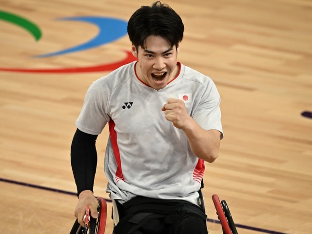 日本体育大学 バドミントンウェア YONEX - 日本女子体育大学