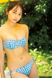 「FLASH」（25年10月21日発売号）に登場した蓬莱舞ⓒ光文社／週刊FLASH（写真・佐藤佑一）