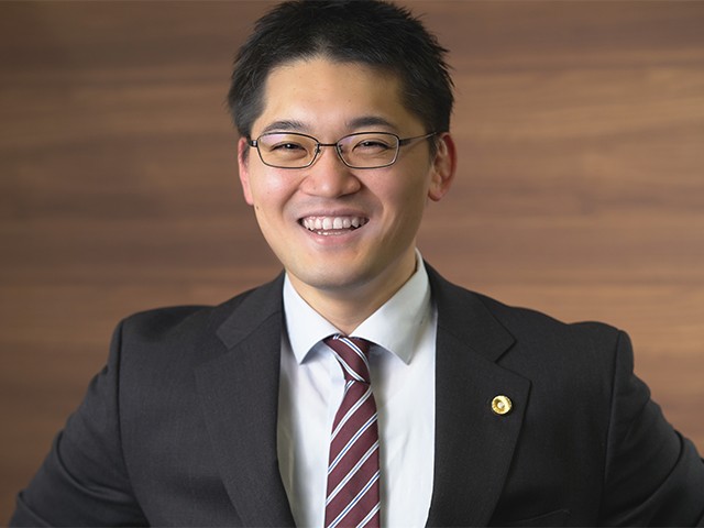 弁護士法人THP（弁護士 石井 政成）