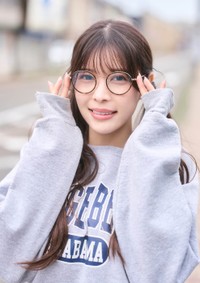 七瀬ななデジタル写真集「もっとみつめて。」© 中村和孝／集英社