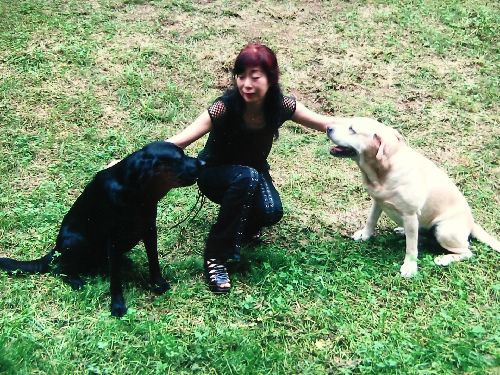 兄貴分だった金太郎（右）と