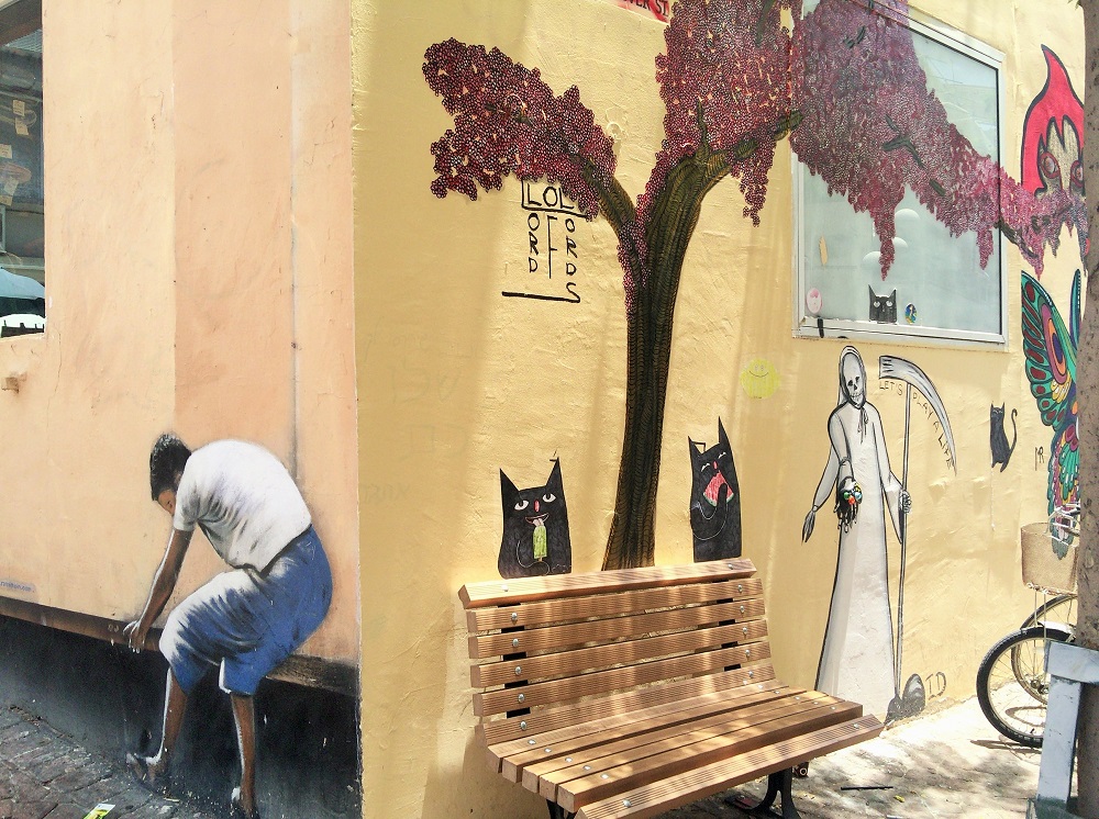 かわいい黒猫の絵も